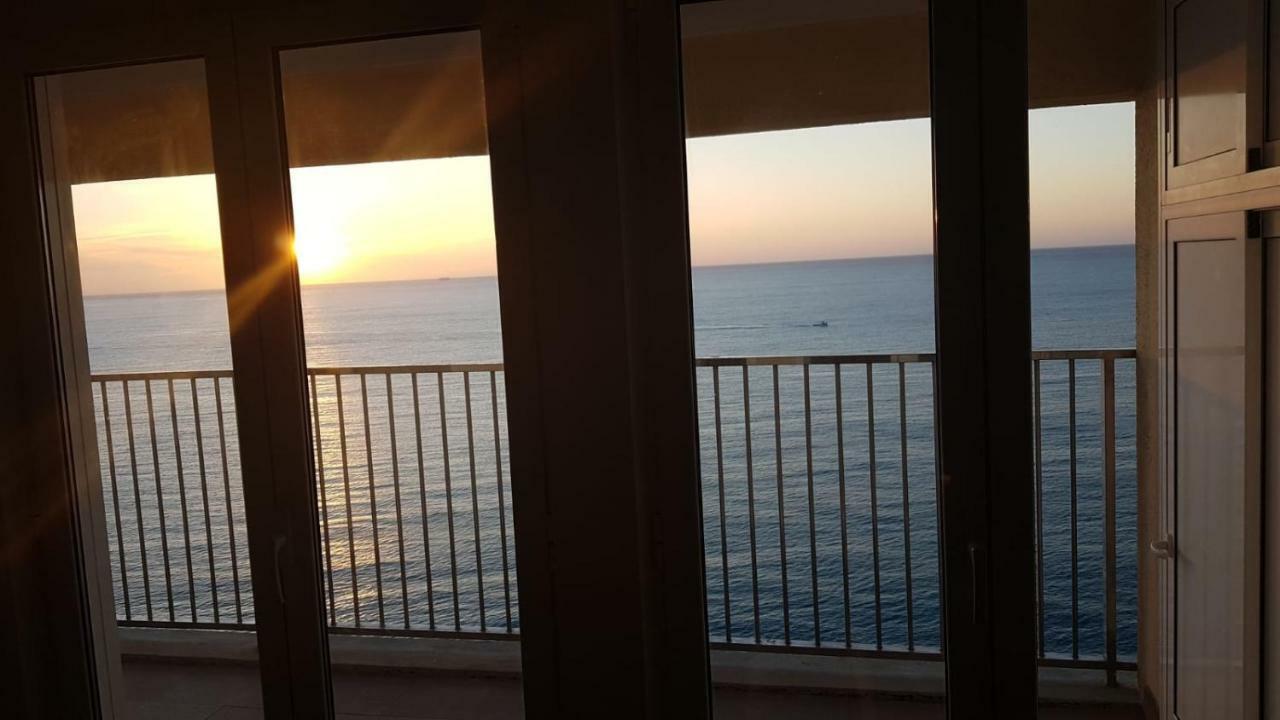 Apartamento En Primera Linia Vistas Al Mar ปลาตจาดาโร ภายนอก รูปภาพ