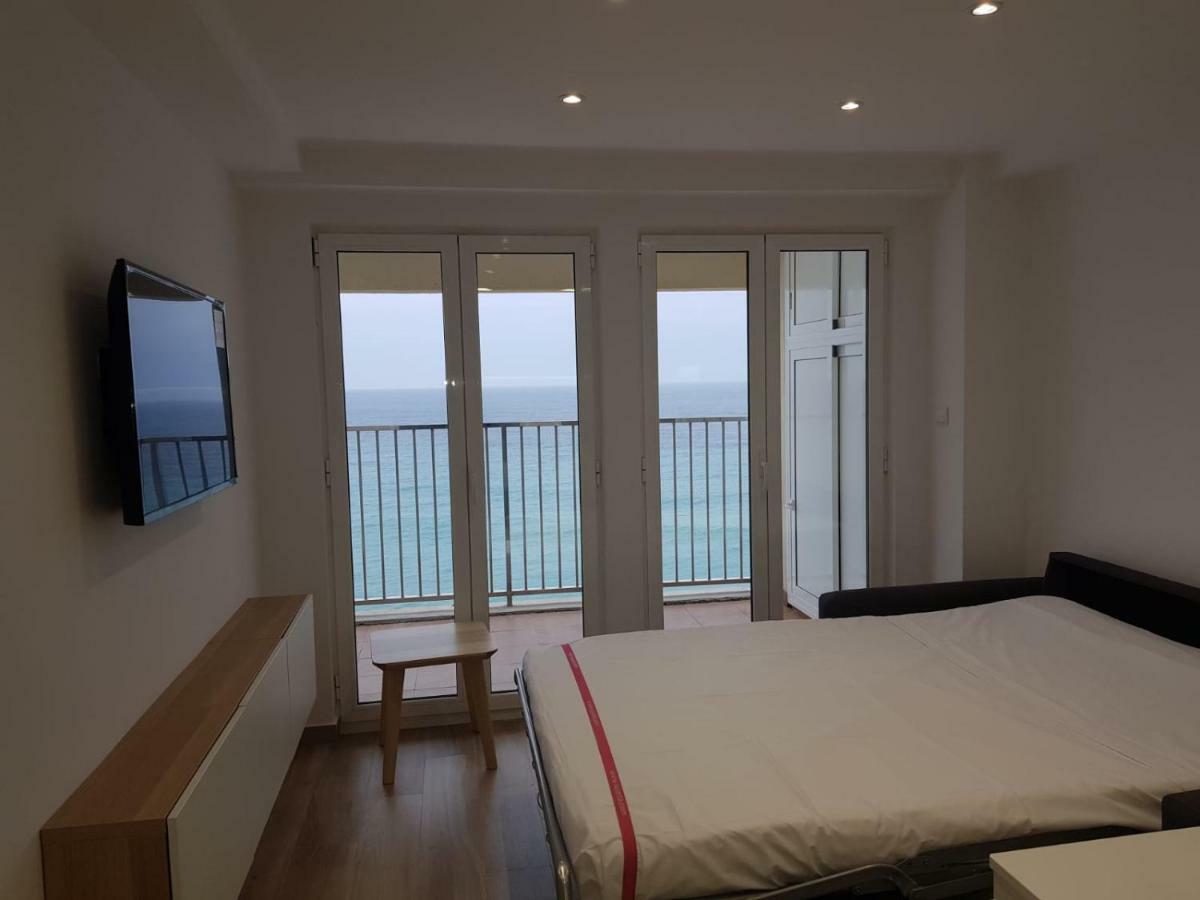 Apartamento En Primera Linia Vistas Al Mar ปลาตจาดาโร ภายนอก รูปภาพ